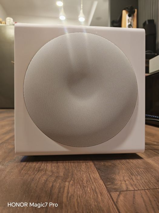 Subwoofer SVS 3000 Micro PRO 800w  RMS micul monstru!