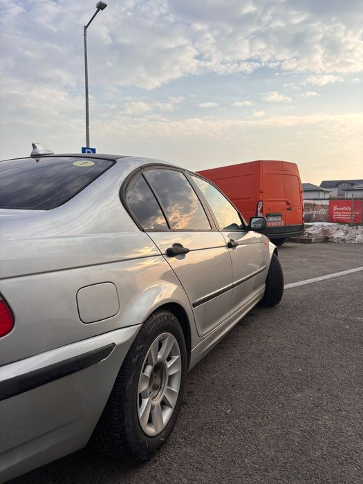 Vând BMW   E 46 318 D