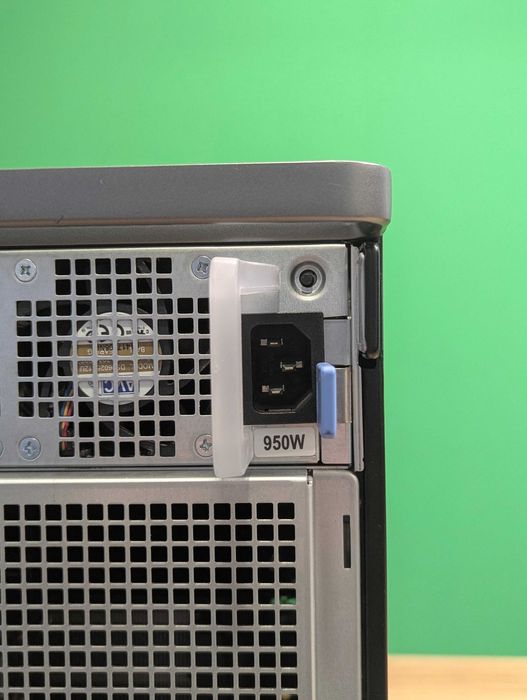 Работна станция Dell Precision 5820