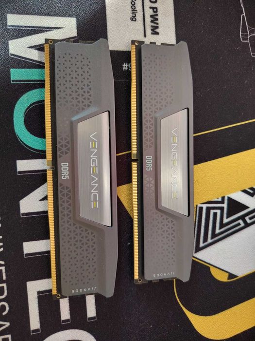 Рам памет Corsair Vengeance 32GB (2x16GB) DDR5 6000MHZ CL30