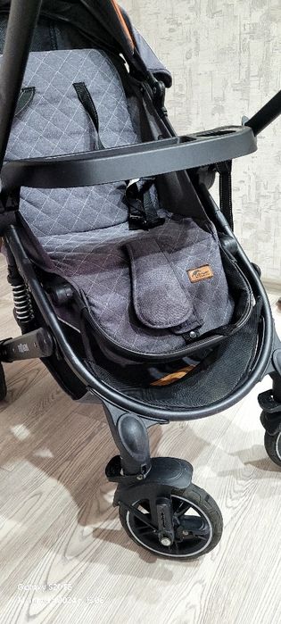 Детская коляска .