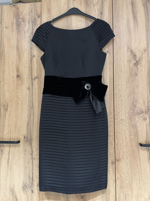 Черное платье вечернее