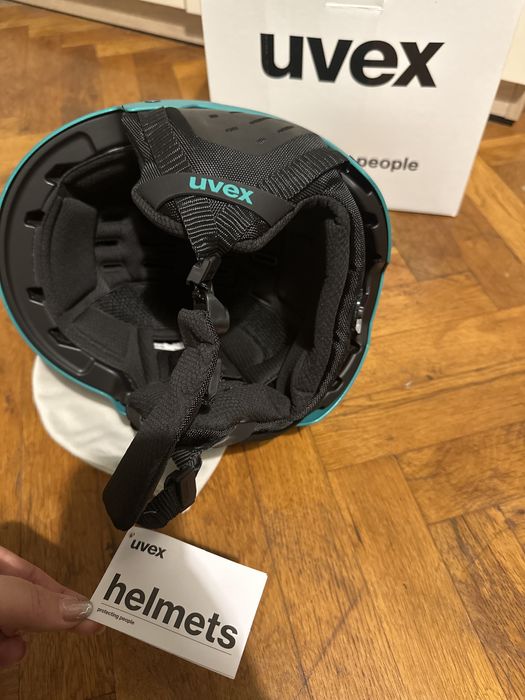 Каска зимни спортове UVEX