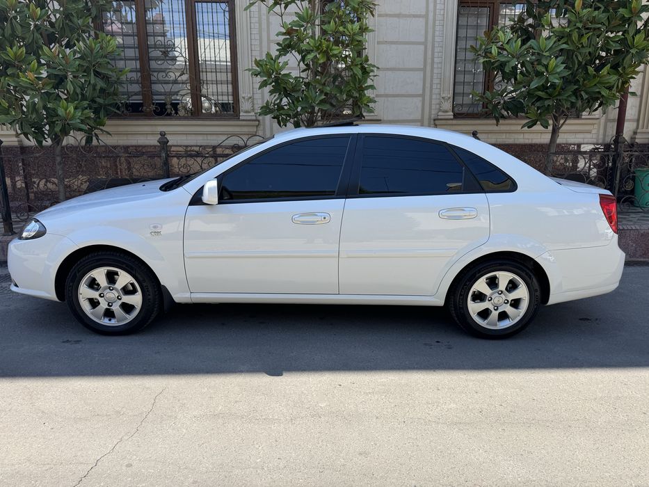 Gentra 2021 tozza 28.000 km