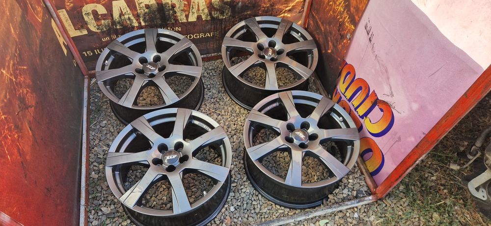 Jante Duster Toyota Mazda Nissan Hyundai 5 x 114.3 R18 cu senzori