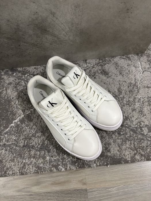 Дамски маратонки calvin klein, Calvin klein