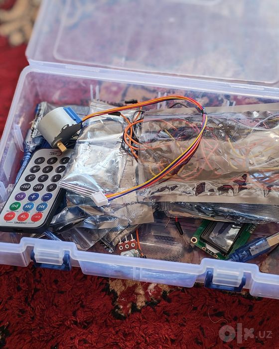 Arduino uno набор в хорошем состоянии есть все но NFC меток