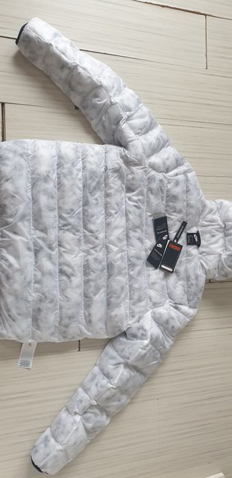 Nike Windrunner Mens Jacket  L /XL  НОВО!  ОРИГИНАЛ! Мъжко Зимно  Яке!