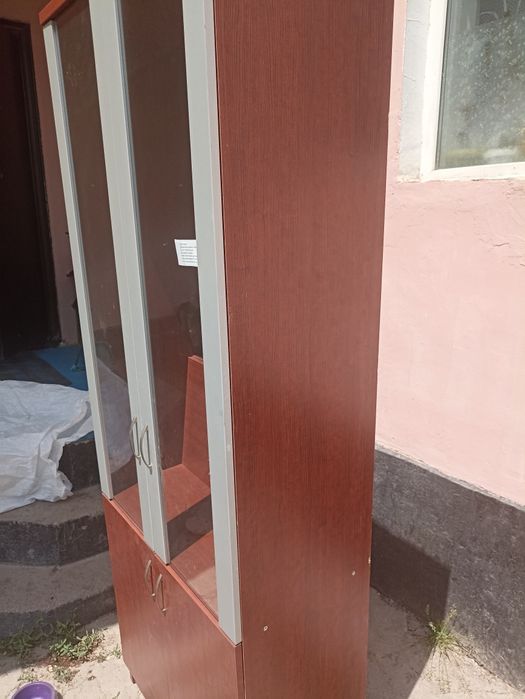 Книжный шкаф мебель