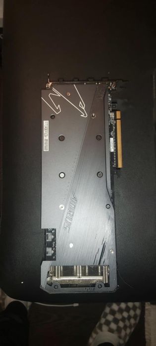 Vand placa video rx 6700 xt 12 gb