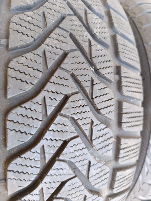 Зимни гуми LASSA 255/55/18 Competus