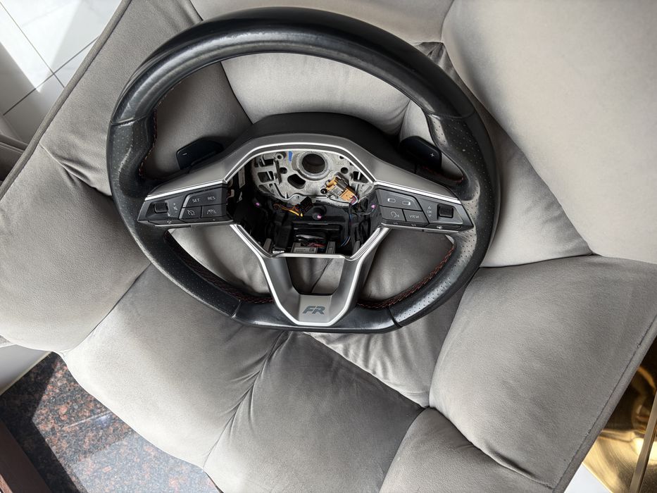 Volan Seat Tarraco, Leon, Cupra FR  etc.. impecabil 2019 - 2025