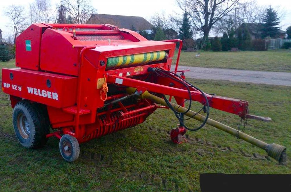 Presa balotiera Welger RP 200 ata plasa tocator Claas Rollant 44 Deutz