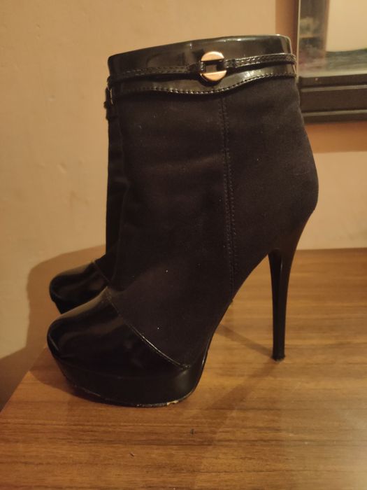 Продам обувь на платформе и каблуке