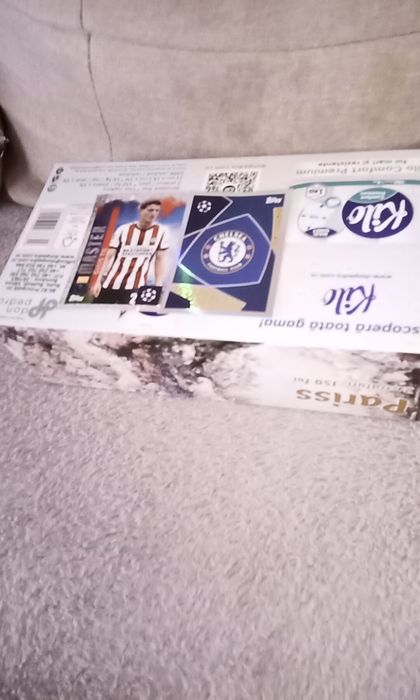 Vând stikere uefa champions league