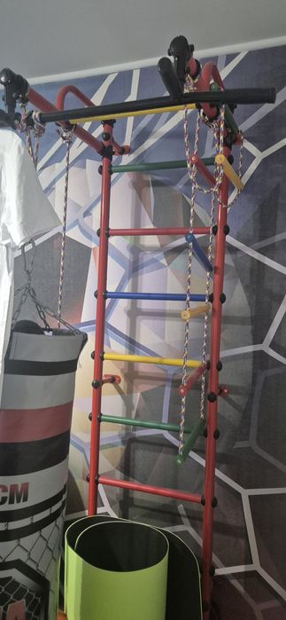 Лестница, шведская стенка