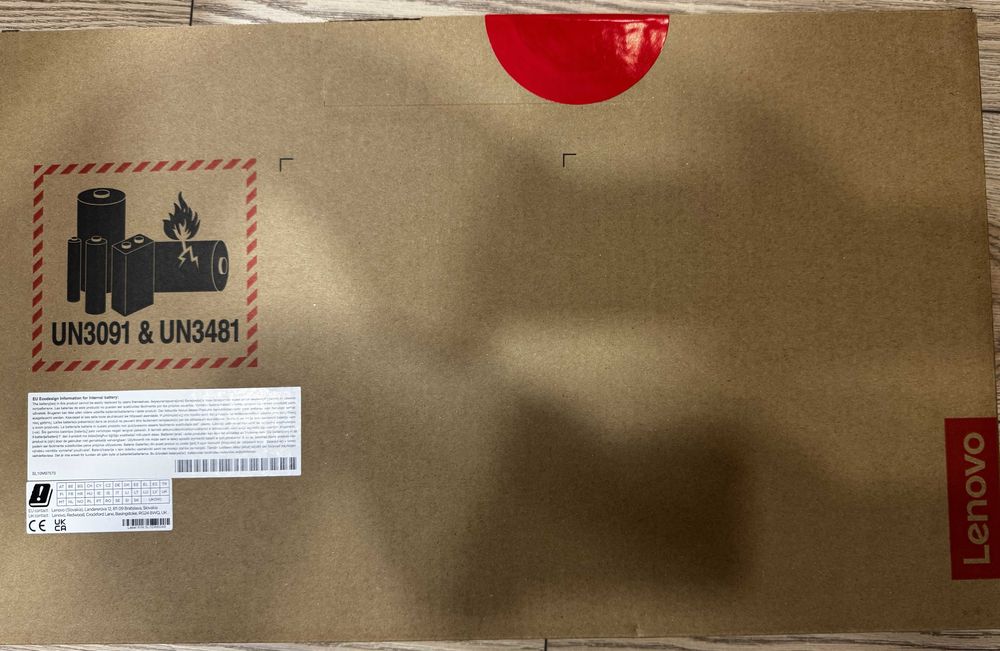 Laptop Lenovo V15 G4 Ryzen5 7520U 2.8GHz 8G 256G win 11 - nou