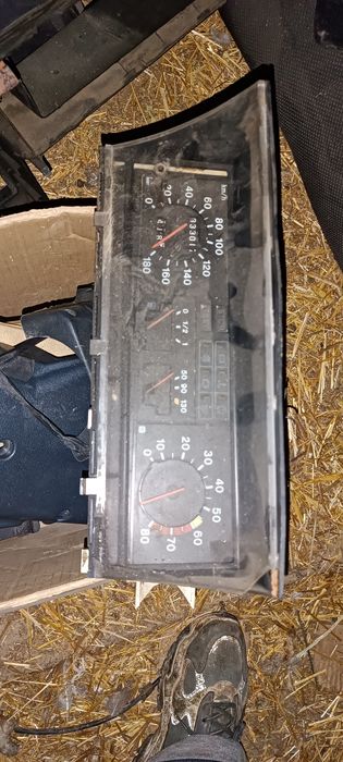 ВАЗ бөлшектері бар