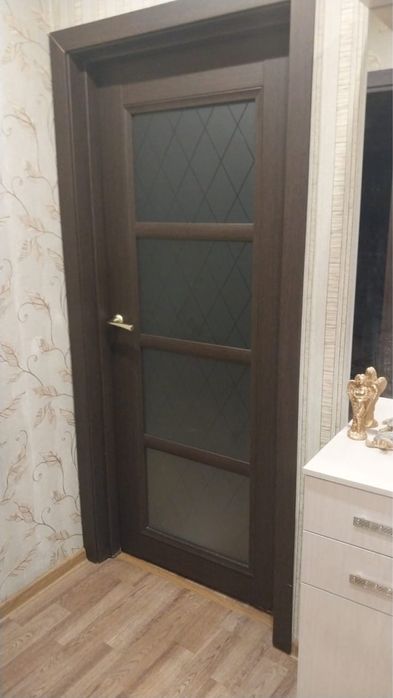 Межкомнатные двери.2 шт