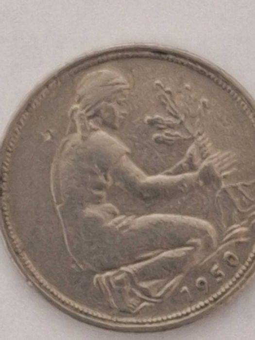 Продаю монету ГДР,ФРГ