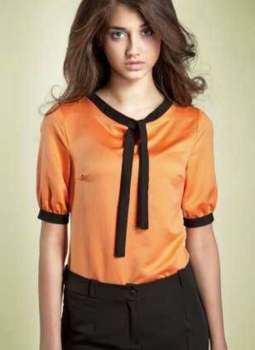 bluza noua cu eticheta