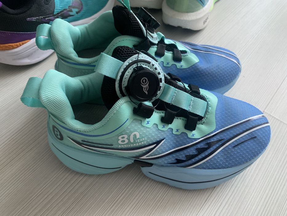 Три чифта Маратонки за 25€ Nike 35,5 и други