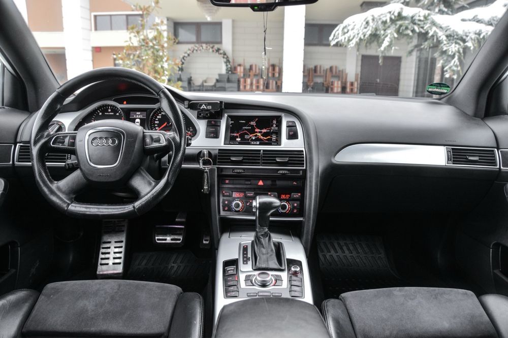 Audi A6 S line 2011 2.0 170  HP Automat Bixenon