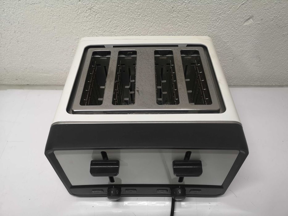 Тостер за 4 филийки  - 1940 W