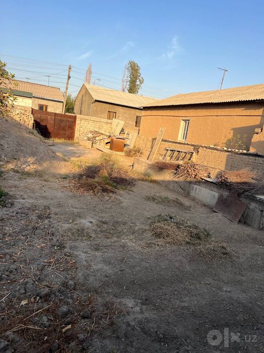 Food citygava Yangi Qoyliqqa 1 km uzoqlikda 2 sotix yer sotiladi