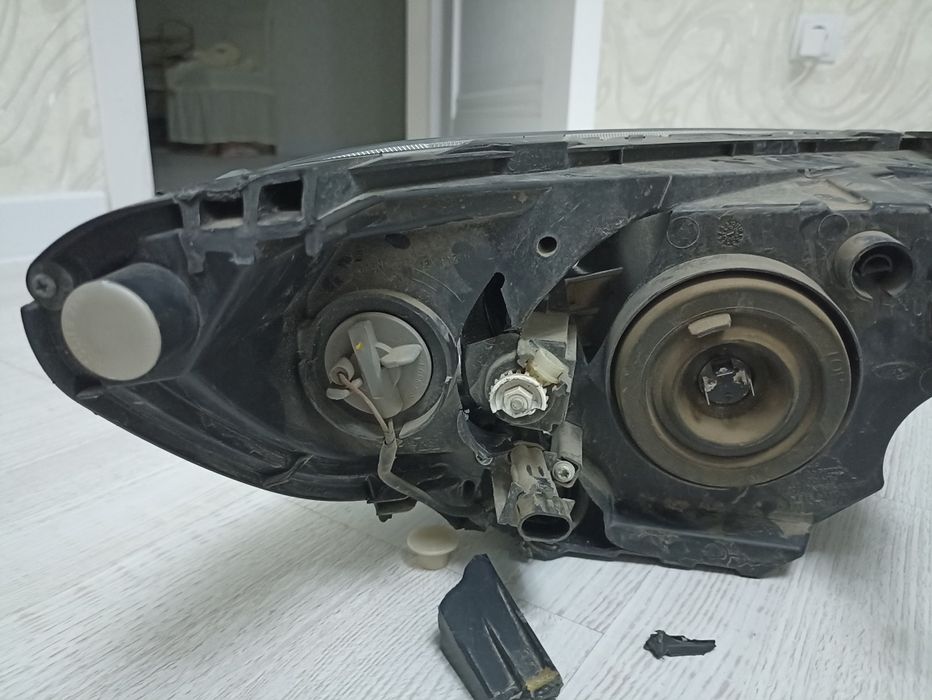 Фара Лада Гранта передняя водитель оригинал