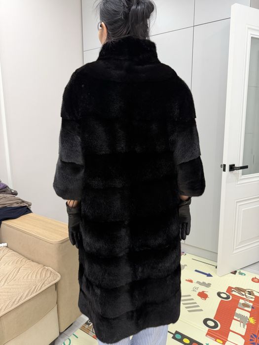 Норковая шуба, черный бриллиант