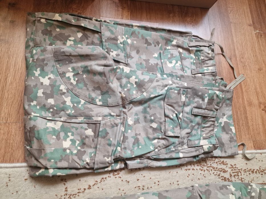 Ținută combat nouă