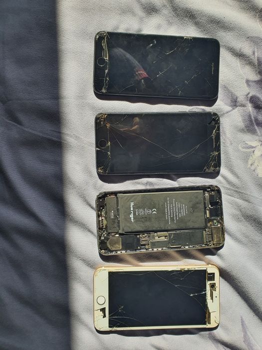 Telefoane pentru piese iphone 7 plus