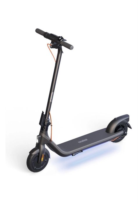 Самокат Ninebot E2 Plus черный