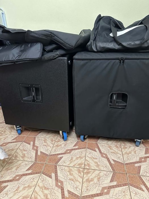 Sistem Audio RCF Complet 2 Boxe + 2 Basi + Mixer + Cabluri + Huse si Stativuri