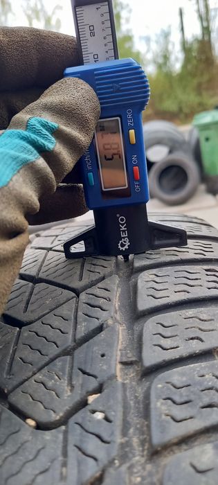 Anvelope de iarna 205-60r17 Pirelli