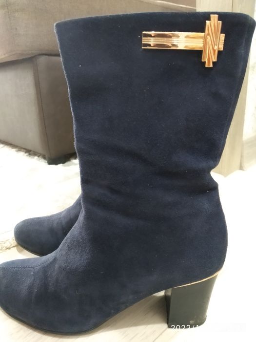 Сапожки замшевые весенние