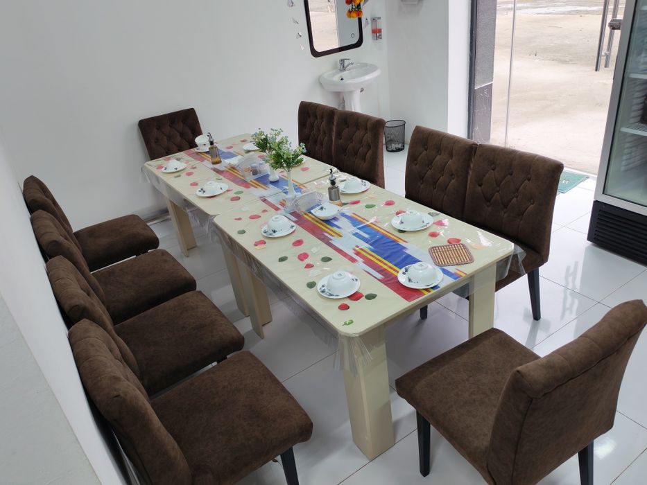 Стол стул сотилади