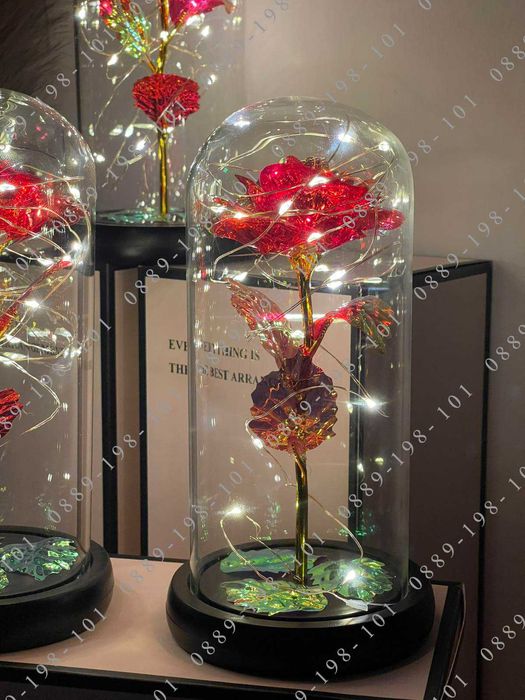 Роза в стъкленица с лед осветление! Подарък за жена,момиче,8 март