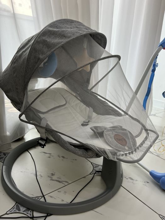 Продам десткий шезлонг Tiny Ti