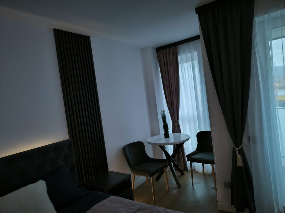 Mirage.apartments vis a vi de Shoping Park& l