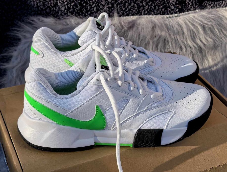 Nike Court Lite оригинални дамски сникърси нови еко кожа 38