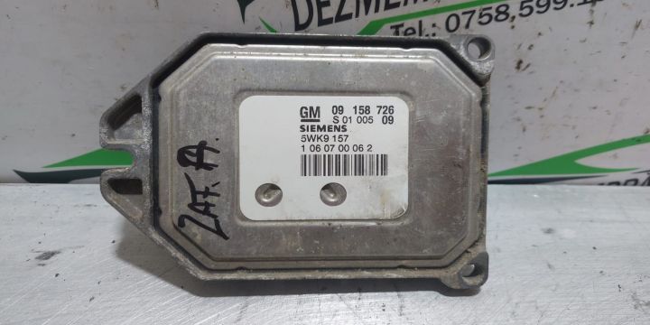 Calculator motor ECU GM 09 158 726 Opel Zafira A