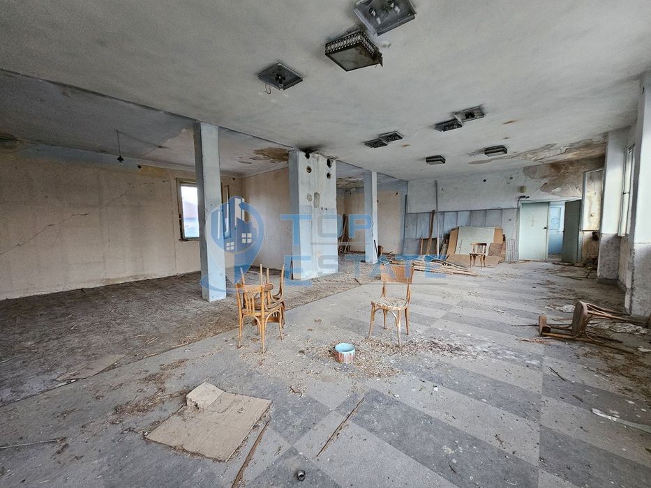 Продава се Хотел в с. Овча могила, Област Велико Търново - 285 кв.м за 204 €/кв.м - Снимка #1