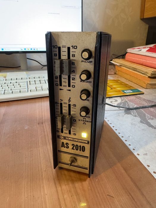 Amplificator vintage romanesc electronica AS 2010