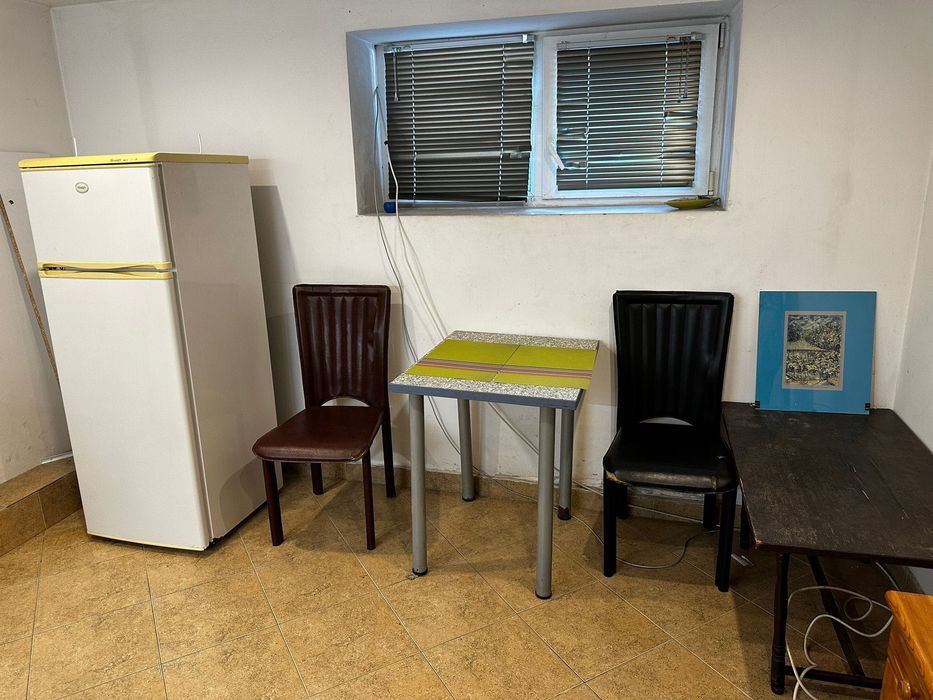 Дава се под наем Двустаен апартамент в Плевен, Идеален център - 25 кв.м за 229.5 € - Снимка #4