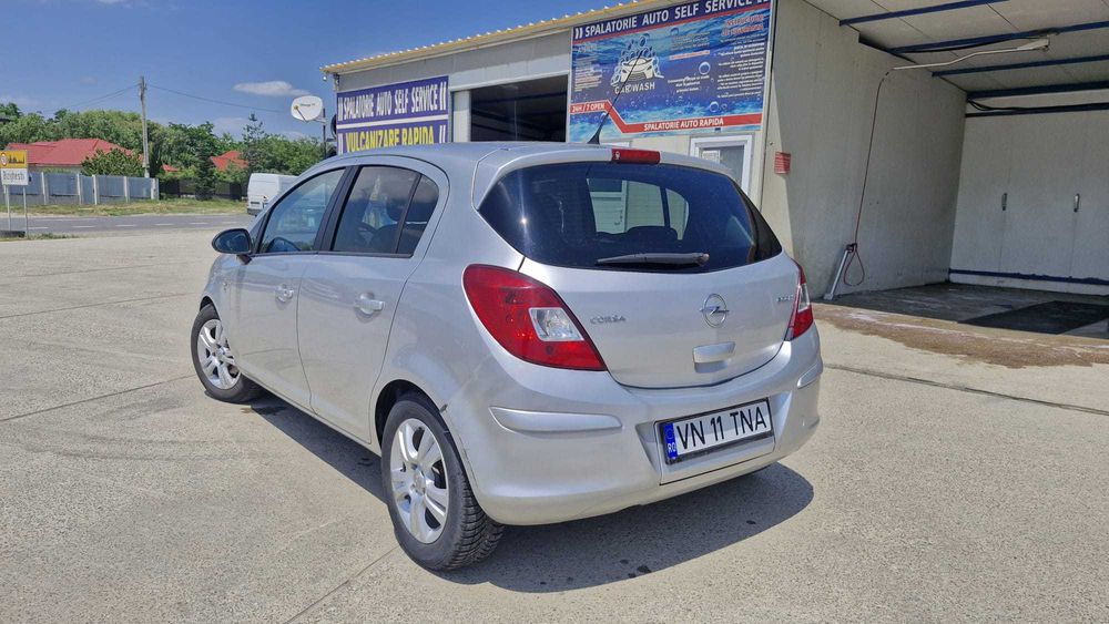 Opel Corsa motor 1.2 Benzina Cutie Automata an 2010 Euro 5