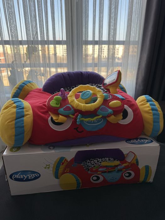 Playgro Игрален център със светлини и звуци ПЛЮШЕНА КОЛА