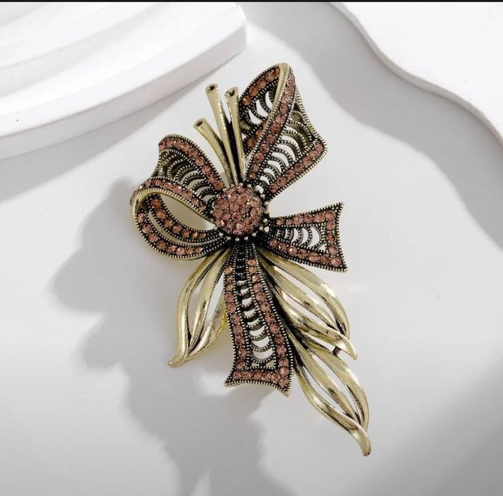 Брошь"Бант". 5 видов и разные цвета.