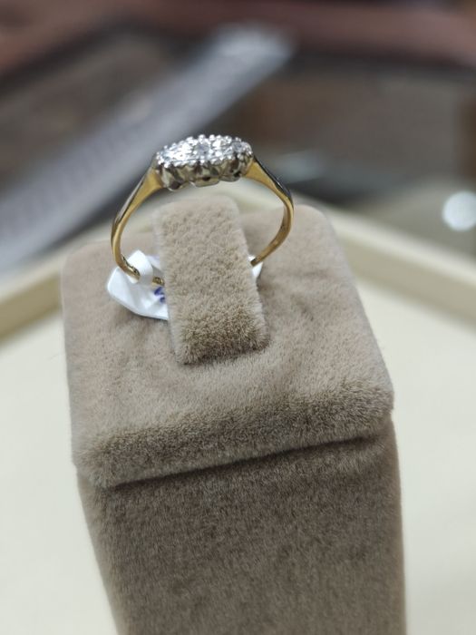 Inel aur 18k 1.47gr cu 3diamante 0.015ct montate in platina (r)